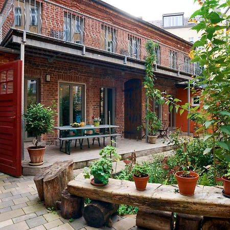 Beautiful And Cozy Remise For Up To 6 Guests Apartment Берлин Екстериор снимка