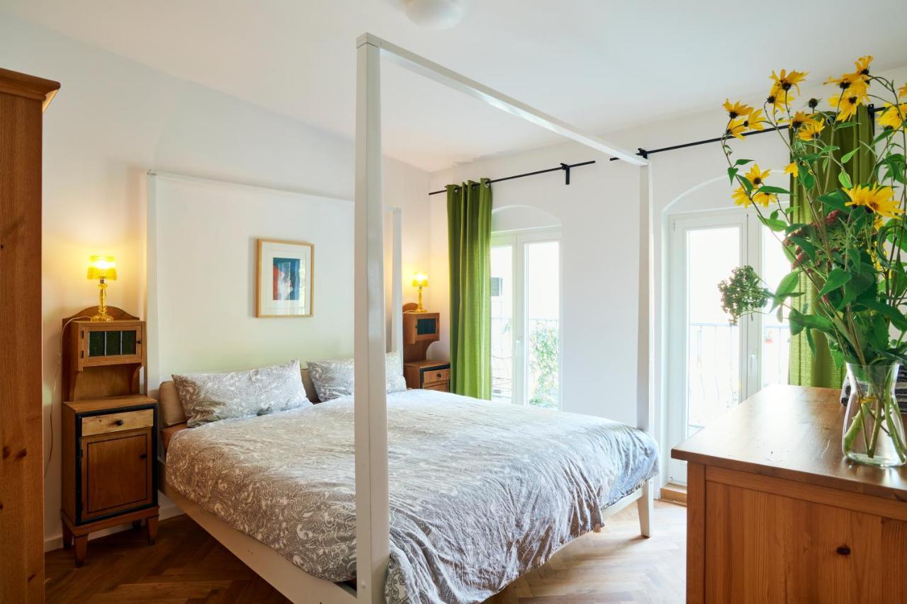 Beautiful And Cozy Remise For Up To 6 Guests Apartment Берлин Екстериор снимка